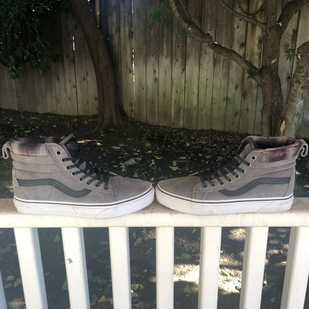Vans MTE grey/plaid